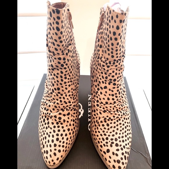 Queen George Amsterdam Leopard inside zipper higher front ankle Boot NWB 7 - Picture 10 of 12